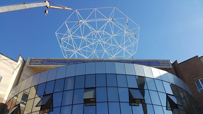 بالابری سقف دانشگاه قم