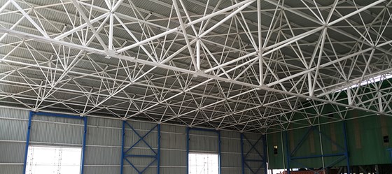 نمای-داخلی-سقف-سازه-فضاکار-سیمان-سامان-غرب.jpg